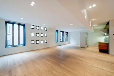 140m2 apartment te huur voor 3950€/maand in Wolvenstraat 25, Amsterdam