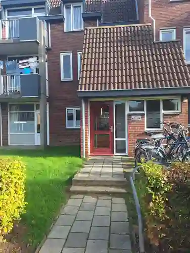 31m2 studio to rent for 527.58€/month in Karolingenstraat 68, Sittard