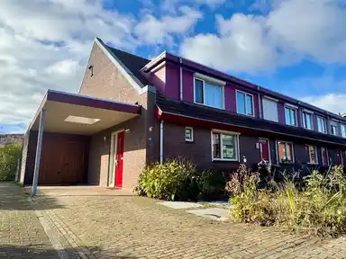 136m2 house to rent for 1995€/month in Kopacker, Malden