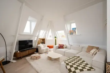 84m2 apartment to rent for 2500€/month in Maarten Harpertszoon Trompstraat 244, Amsterdam