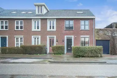 128m2 house à louer pour 2250€/mois à Eyckenstein, Utrecht
