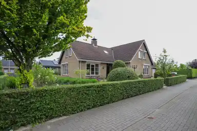 143m2 house to rent for 1450€/month in Appelstraat 16, Krabbendijke