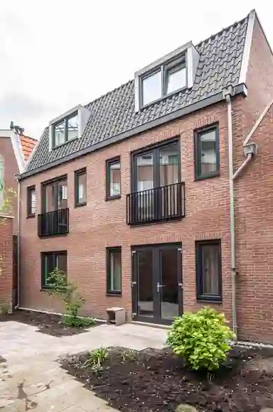 60m2 apartment to rent for 1899€/month in Klimmende Leeuwsteeg, Leiden