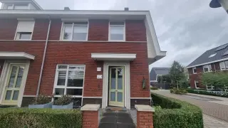 143m2 house to rent for 1625€/month in Vissen 23, Elst