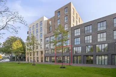 117m2 apartment to rent for 3250€/month in Agoraweg 105, Lelystad