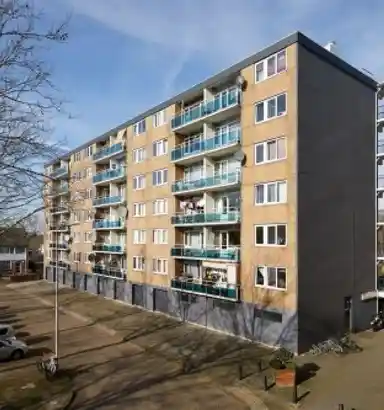 85m2 apartment to rent for 1005€/month in Plutostraat 24, Alphen aan den Rijn