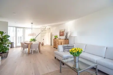 88m2 apartment to rent for 2750€/month in Amstel, Amsterdam