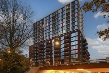 56m2 apartment te huur voor 1800€/maand in Bijlmerplein 858M-5, Amsterdam