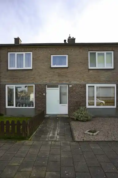 m2 house te huur voor 746.27€/maand in Koninginnestraat 21, Maastricht