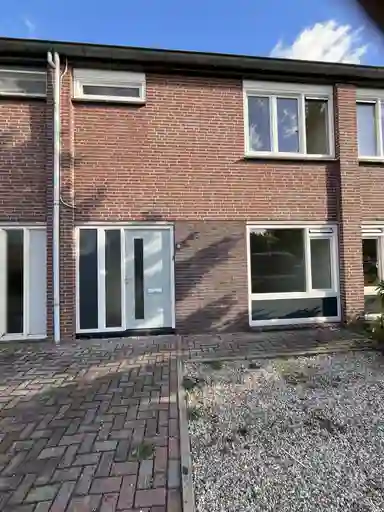 m2 house to rent for 729.53€/month in Vinkenstraat 59, Heythuysen