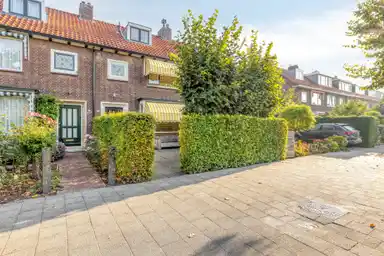 128m2 house zur Miete für 3650€/Monat in Burgemeester Le Fèvre de Montignylaan 171, Rotterdam
