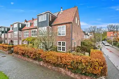 150m2 apartment to rent for 2750€/month in Spreeuwenlaan 44, The Hague