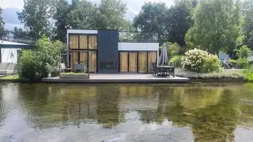 m2 house te huur voor 1950€/maand in Hulshorst