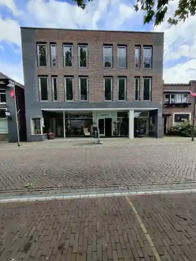 55m2 apartment te huur voor 1125€/maand in Stationsstraat 44, Borne