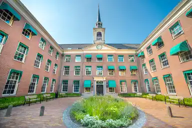 85m2 apartment te huur voor 1775€/maand in Mgr. Aengenentlaan 3c-01, Warmond