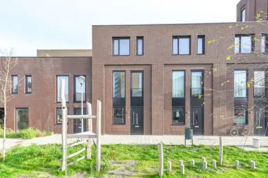 126m2 house te huur voor 2599€/maand in Clothildestraat 3, Haarlem