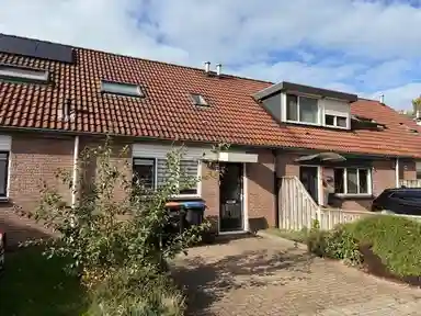 95m2 house to rent for 1450€/month in De Fazant 13, Almelo