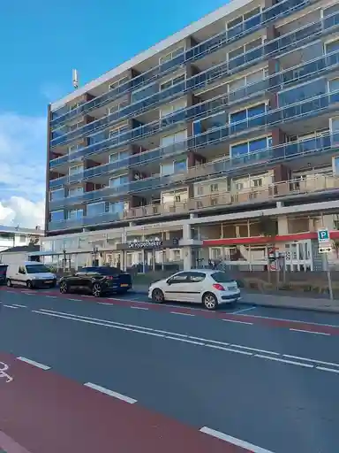 100m2 apartment in affitto per 2800€/mese a Parallel Boulevard 258, Noordwijk