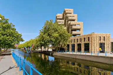 98m2 apartment à louer pour 1644€/mois à Treurenburgstraat 509, Eindhoven