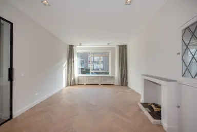 93m2 apartment te huur voor 2350€/maand in Paulinastraat 47, The Hague