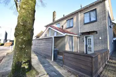 100m2 apartment te huur voor 1950€/maand in Dorpsstraat, Hoorn