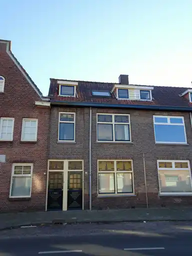 95m2 apartment to rent for 1255€/month in Heuvelstraat 13A, Breda