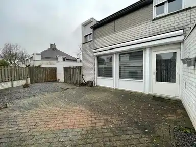 77m2 house to rent for 1185€/month in Lunariabeemd, Maastricht