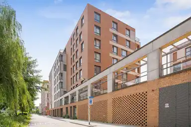 112m2 apartment à louer pour 2000€/mois à Teakhout 73, Zaandam