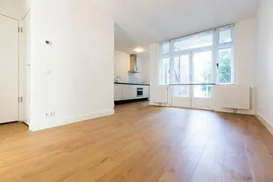 50m2 apartment à louer pour 2250€/mois à Vaartstraat 60-2, Amsterdam