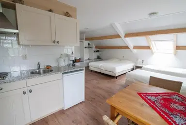 32m2 studio te huur voor 1500€/maand in Overleek, Monnickendam