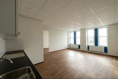 26m2 studio à louer pour 717.94€/mois à 1e Mientlaan 32, Katwijk