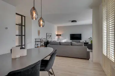 90m2 apartment à louer pour 2050€/mois à Stationsweg 8, Eindhoven