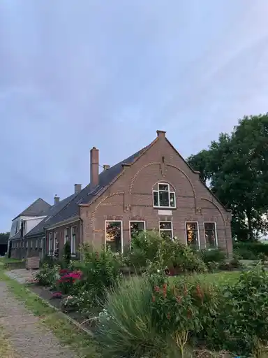 195m2 house to rent for 2500€/month in Monnickenmeer 5, Monnickendam