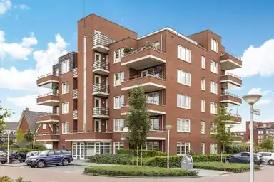 74m2 apartment to rent for 2350€/month in Westhove 31, Amstelveen