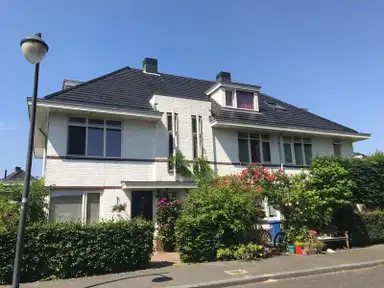 145m2 house à louer pour 3001€/mois à Broodheuvel 33, Amersfoort