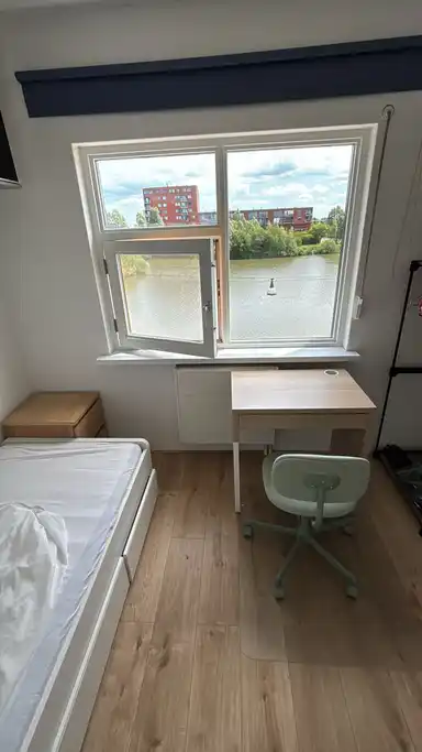 10m2 room to rent for 750€/month in Schuddebeursstraat, Zoetermeer