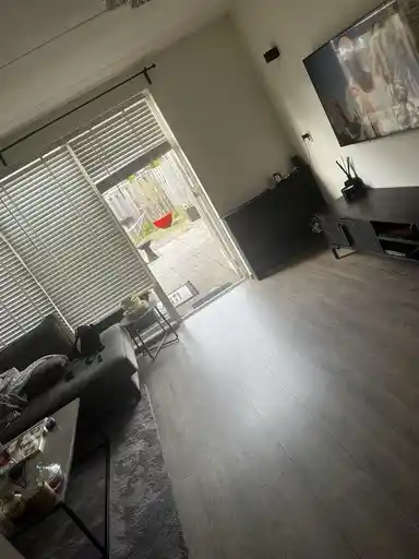 100m2 house to rent for 1049€/month in Zonzijde, Assendelft