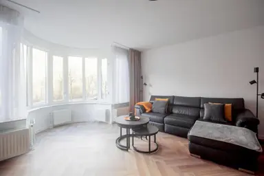 93m2 apartment te huur voor 2750€/maand in Bezuidenhoutseweg 335D, The Hague