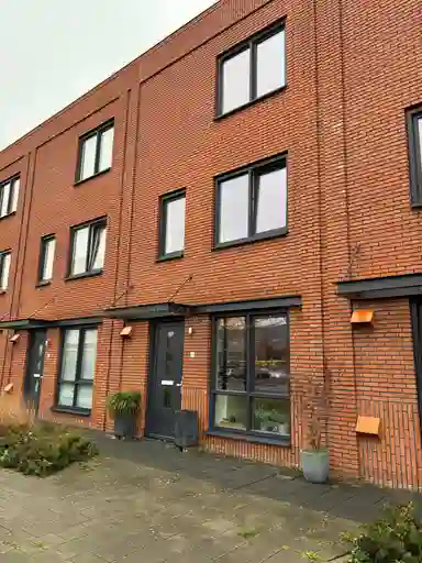 126m2 house to rent for 1375€/month in Frezerij 66, Hengelo