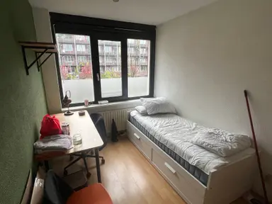 10m2 room to rent for 700€/month in Sapoerahof, Utrecht
