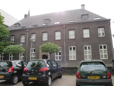 52m2 studio to rent for 671.58€/month in Kromstraat 44H, Sittard