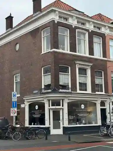 25m2 room à louer pour 700€/mois à Javastraat, The Hague