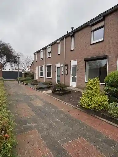 m2 house te huur voor 733.13€/maand in Vossenleen 43, Brunssum