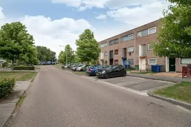 71m2 apartment zur Miete für 1600€/Monat in Multatuliweg, Almere