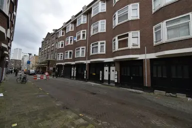 45m2 apartment te huur voor 907€/maand in Gouvernestraat 117-01, Rotterdam