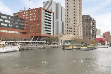 105m2 apartment to rent for 3501€/month in Wierdsmaplein 36, Rotterdam