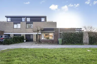 170m2 house à louer pour 2600€/mois à Beethovensingel 145, Alkmaar