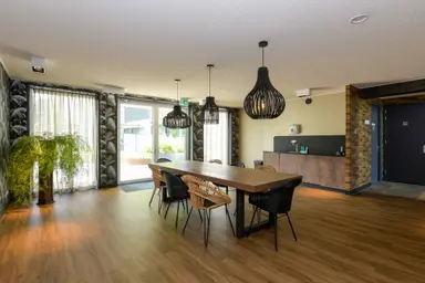 106m2 apartment zur Miete für 2500€/Monat in Leemhorststraat 108, Hoorn