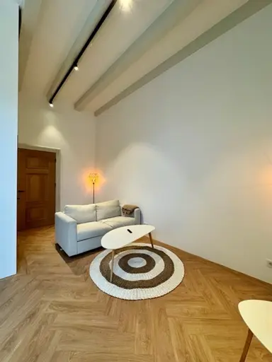 113m2 apartment to rent for 3915€/month in Hoogt 15, Dordrecht