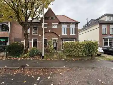 125m2 house to rent for 2350€/month in Leusderweg, Amersfoort